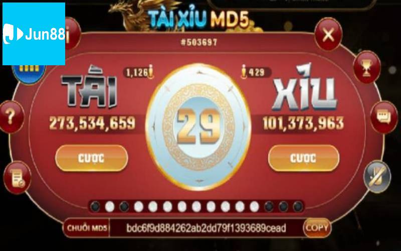 Một bàn chơi Tài Xỉu online